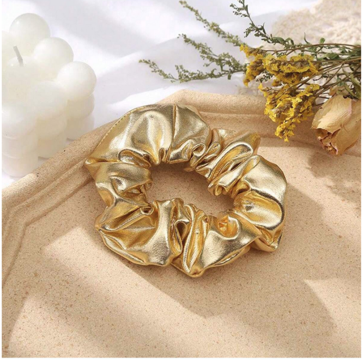 scrunchie za djevojčice, zlatni scrunchie, dodatak za kosu, elegantni scrunchie, scrunchie za svečanosti, glamurozni scrunchie, kvalitetan scrunchie, scrunchie poklon