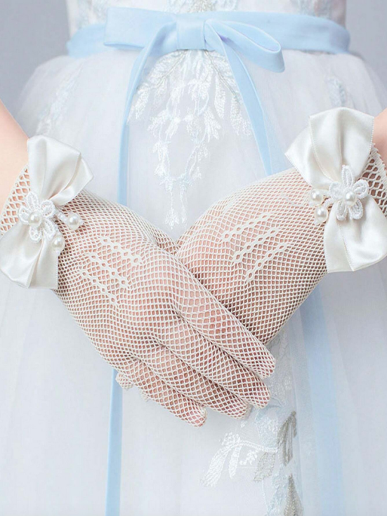 svečane rukavice, rukavice s mrežicom, bijele svečane rukavice, rukavice za djevojčice, elegantne rukavice, rukavice s perlama, rukavice s mašnom, svečani dodaci, odijelo za posebne prigode